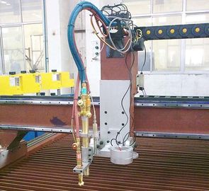 강철 CNC 플라스마 절단기 CNC2-1500X3000 테이블 유형 화염 고정확도