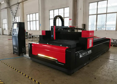 FastCAM를 가진 1500X3000mm Hyperthem CNC 플라스마 금속 장 절단기 테이블 유형