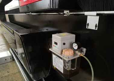 FastCAM를 가진 1500X3000mm Hyperthem CNC 플라스마 금속 장 절단기 테이블 유형